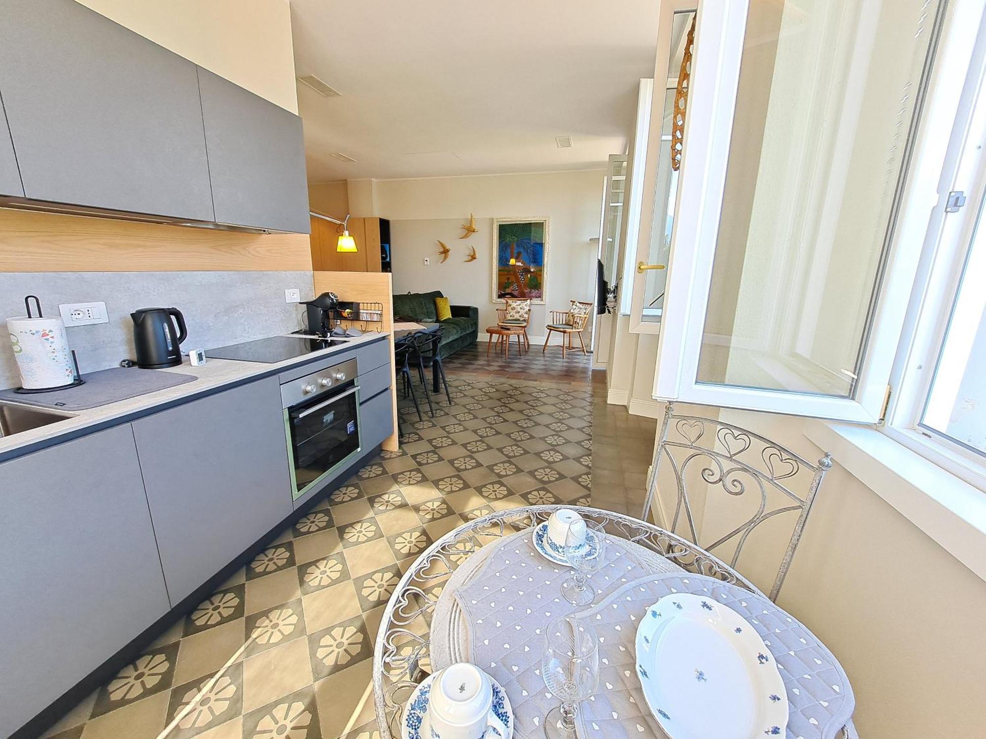 Apartamento Immobillario - Domus Palmae Domaso Exterior foto