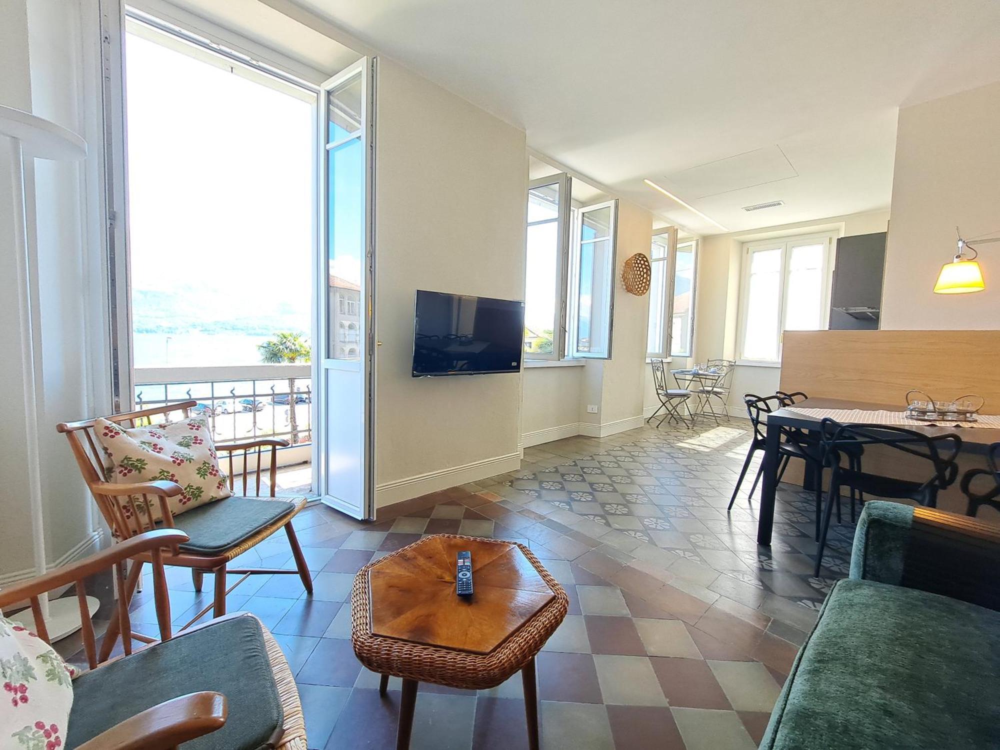 Apartamento Immobillario - Domus Palmae Domaso Exterior foto